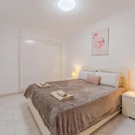 Апартаменты Copacabana With Ocean View